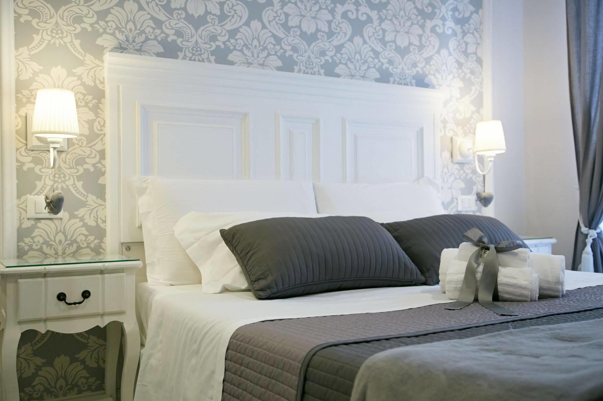 Charme & Chic Bed & Breakfast Roma Dış mekan fotoğraf