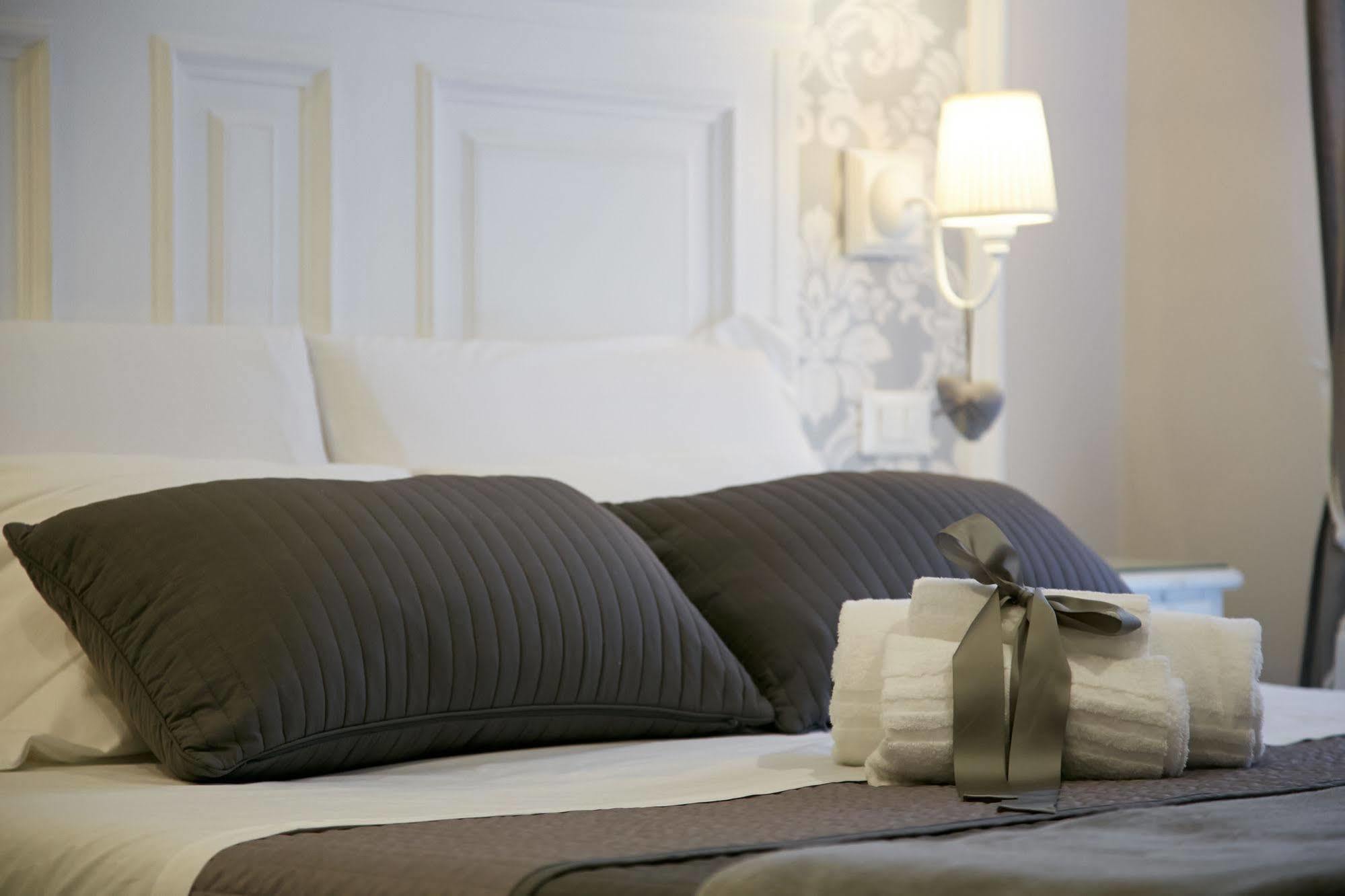 Charme & Chic Bed & Breakfast Roma Dış mekan fotoğraf