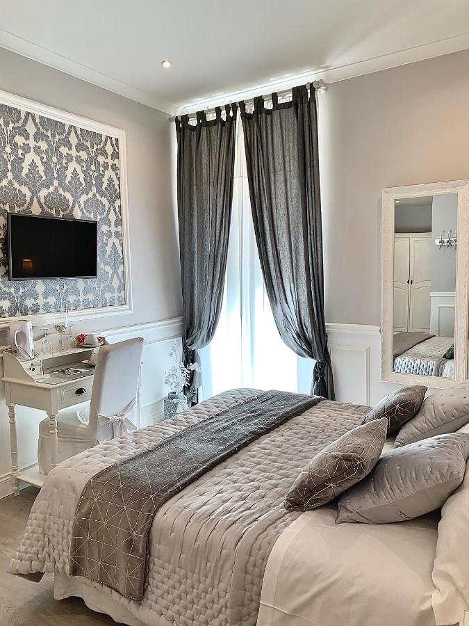 Charme & Chic Bed & Breakfast Roma Dış mekan fotoğraf