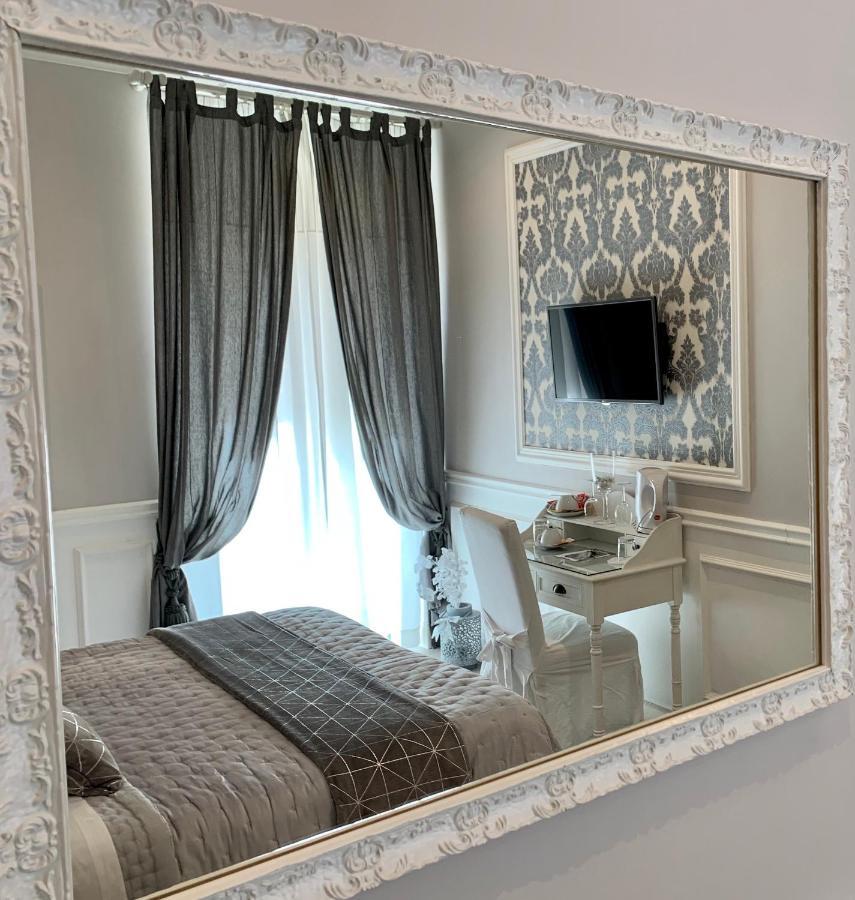Charme & Chic Bed & Breakfast Roma Dış mekan fotoğraf